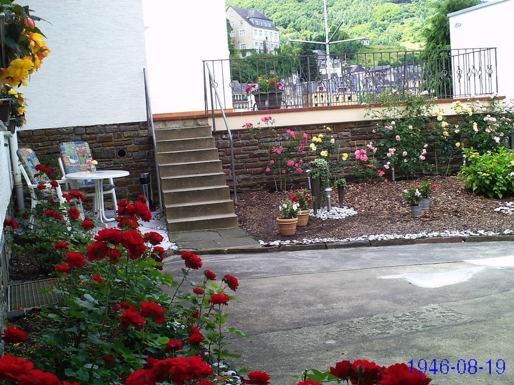 Haus-Anka Hotel Cochem Bagian luar foto