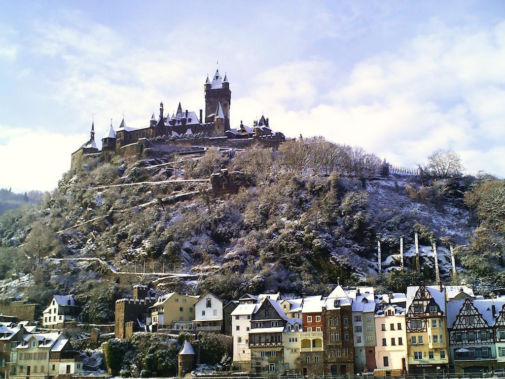 Haus-Anka Hotel Cochem Bagian luar foto