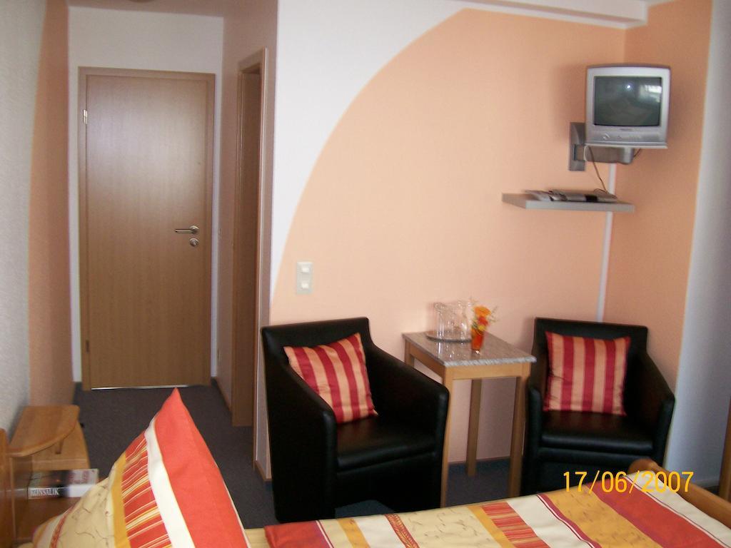 Haus-Anka Hotel Cochem Ruang foto