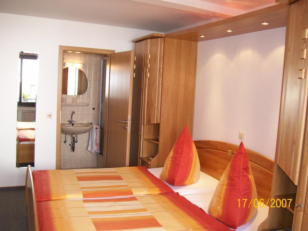Haus-Anka Hotel Cochem Ruang foto